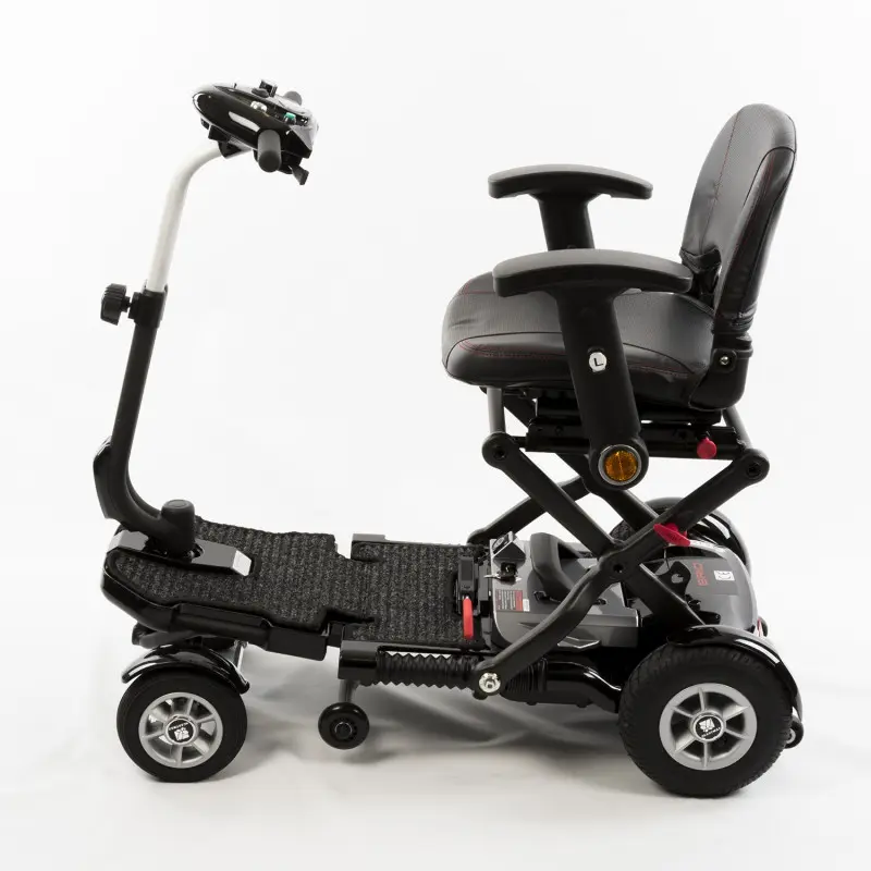 Scooter Bobby Deluxe Carbon : déplié, prêt à rouler