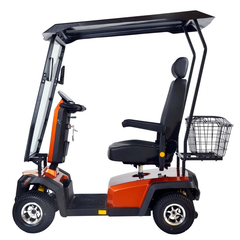 Scooter Danubio orange avec capote, de profil