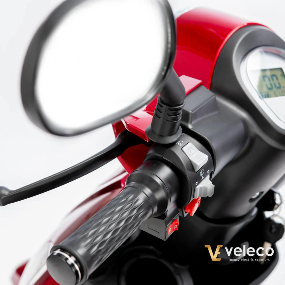 Veleco Draco : coffre arrière verrouillable
