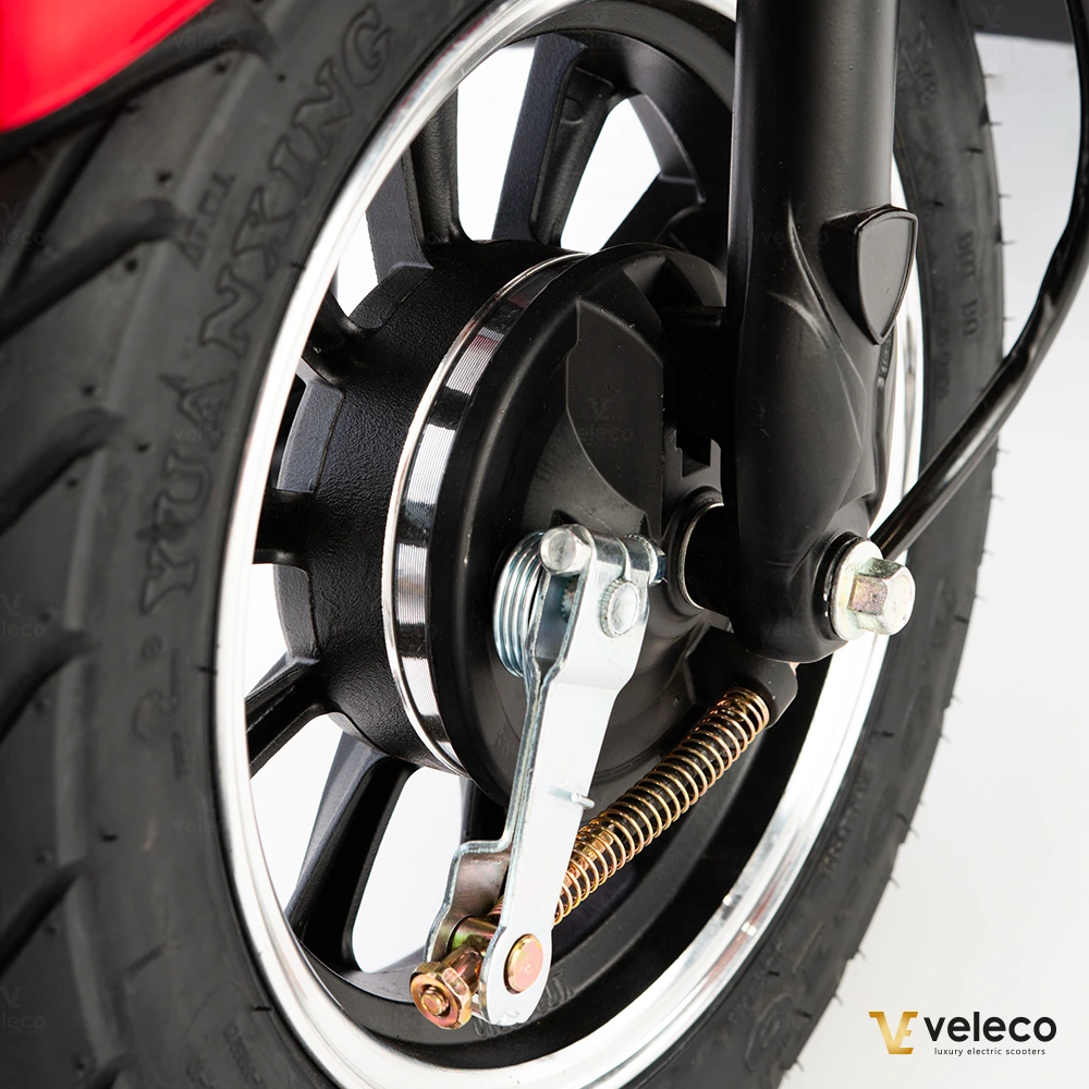 Veleco Draco : frein à tambour