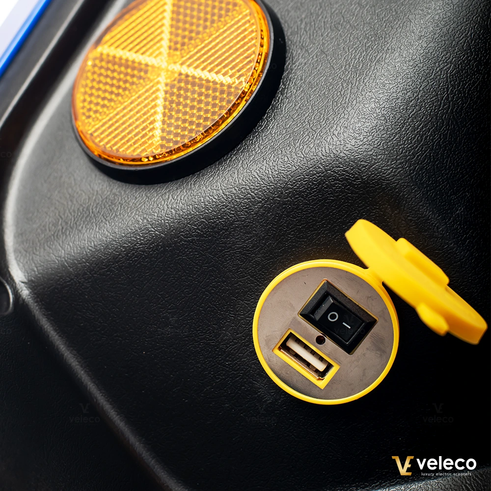 Veleco Faster - Prise USB